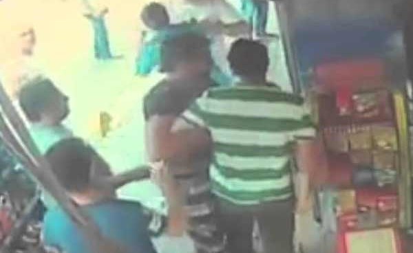 براءة سائح كويتي من الاعتداء على أتراك بإسطنبول.. "شاهد فيديو الاعتداء"