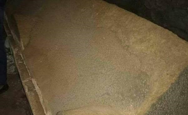 حفريات صرف صحي تكشف عن مقبرة رومانية في الأردن
