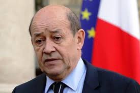 وزير الخارجية الفرنسي يصل الى الدوحة في إطار جولته لحل الازمة الخليجية