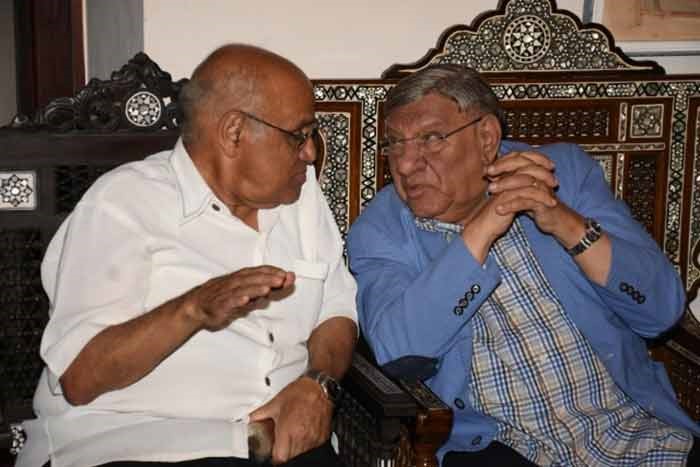بالصور.. إعلامي شهير يقيم عيد ميلاد لزوجته الفنانة بعد رحيلها ب 15 سنة