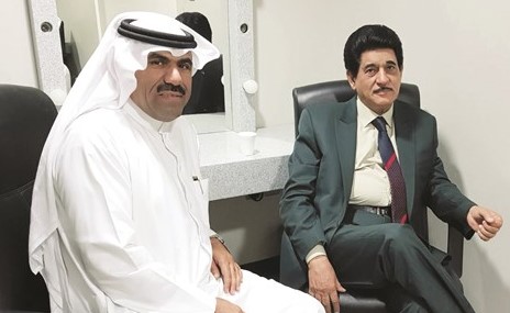  ومنصور مع الزميل مفرح الشمري في كواليس الحفل﻿