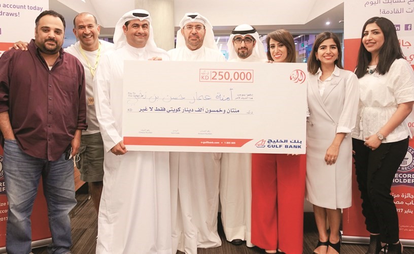 اعلان اسم الفائزة خلال برنامج ربع الديوانية﻿