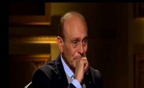 بالفيديو.. فنان مصري ينهار من البكاء على الهواء.. والسبب زوجته !