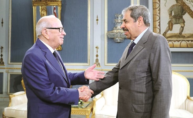 الرئيس التونسي الباجي قايد السبسي خلال لقائه عبدالعزيز البابطين﻿