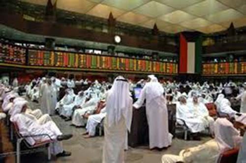 بورصة الكويت تغلق على انخفاض مؤشراتها الرئيسية الثلاثة