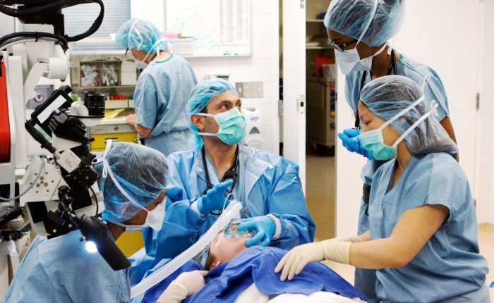 200 ألف عملية تجميل ببلجيكا في 2016