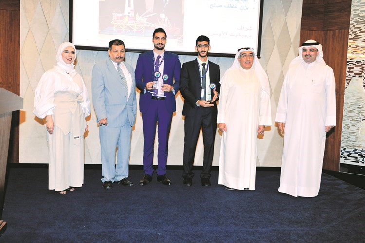 طلبة الكلية طرحوا أفكاراً إبداعية في مجالات الهندسة المختلفة