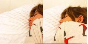 بالصور.. إبن زينة يلتقط صورة محرجة لها في غرفة النوم!