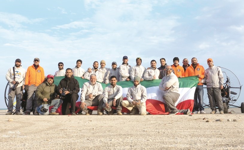 فريق النادي العلمي للطيران الشراعي ﻿