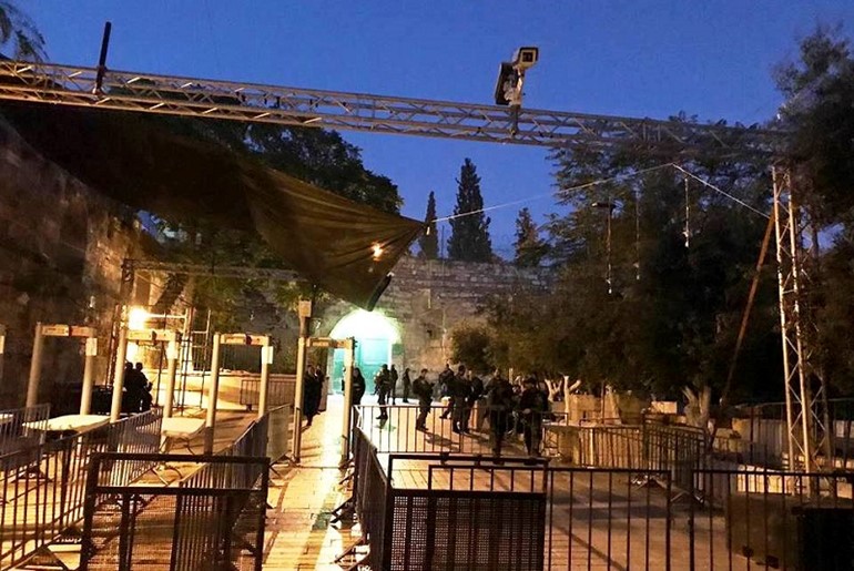 إسرائيل تتراجع عن تركيب كاميرات مراقبة على أبواب "الأقصى"