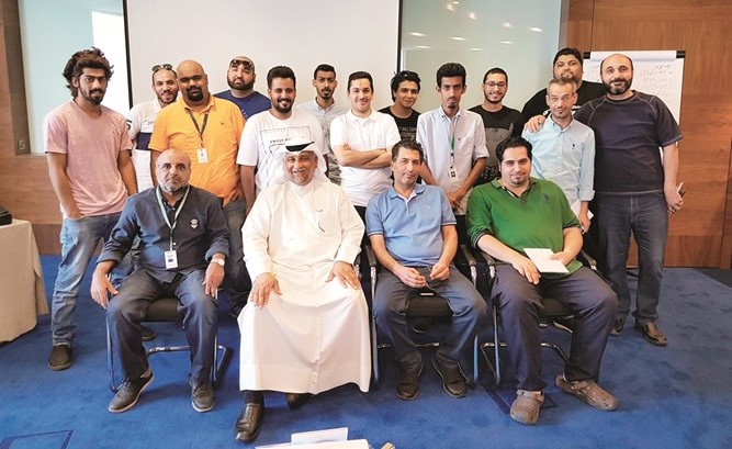 المشاركون في الدورة﻿