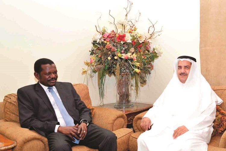 نايف شرار والقائم بالأعمال في سفارة جنوب السودان حسن يوسف﻿