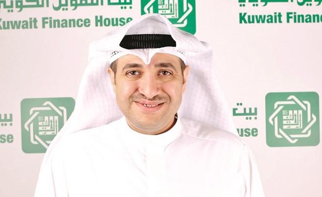 عبدالعزيز الحقان ﻿