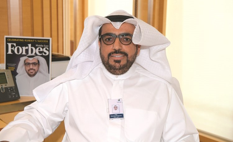الرئيس التنفيذي في بنك وربة شاهين الغانم في لقائه مع الانباء(محمد هاشم)﻿