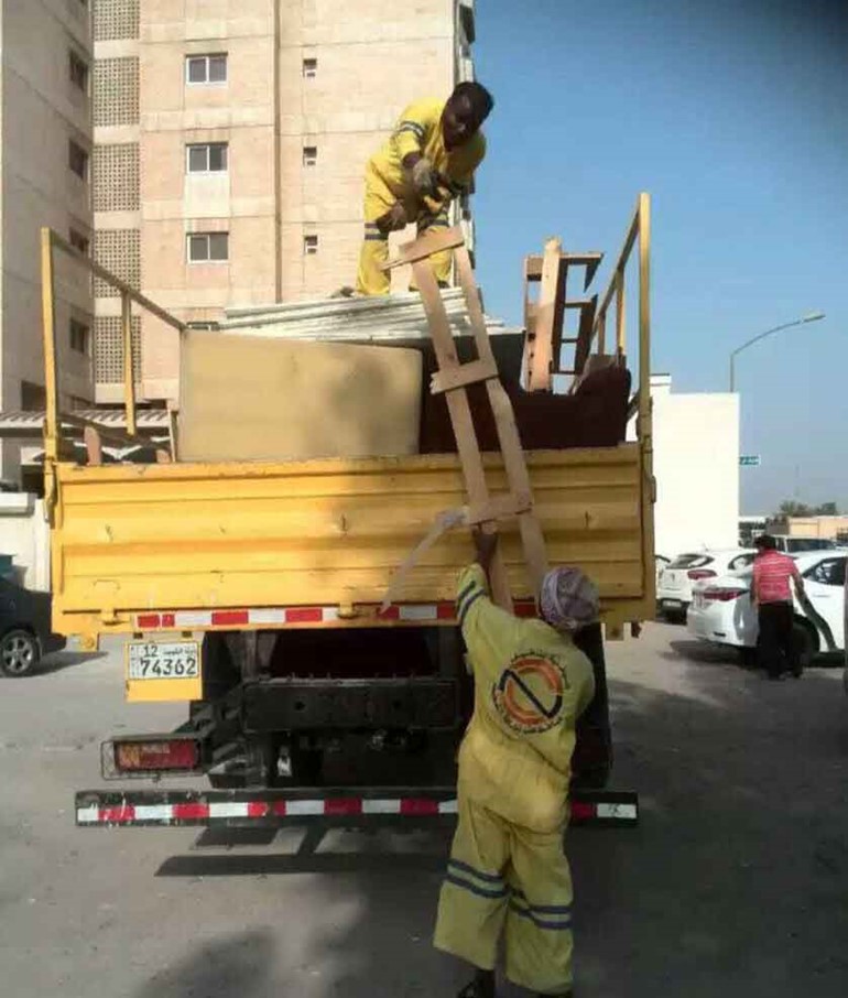 نقل 48 ألف م3 مخلفات عضوية وأثاث من "الفروانية" خلال أول يوليو