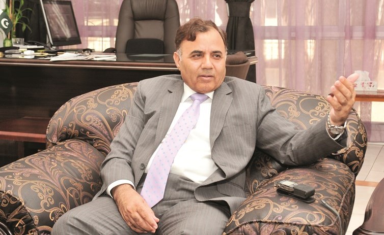 غلام دستجير لـ «الأنباء»: باكستان دولة مؤسسات.. السيادة فيها للقانون والبرلمان سينتخب رئيس الوزراء الجديد اليوم