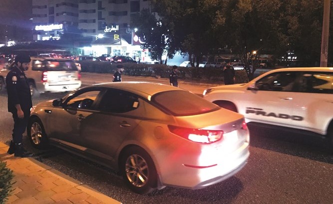 إحدى الحملات التفتيشية التي نفذتها وزارة الداخلية في عدة مناطق﻿