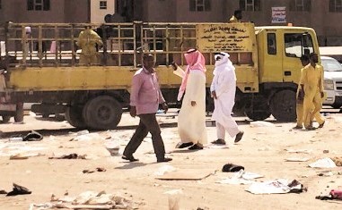 إحدى الحملات للقضاء على الأسواق العشوائية﻿