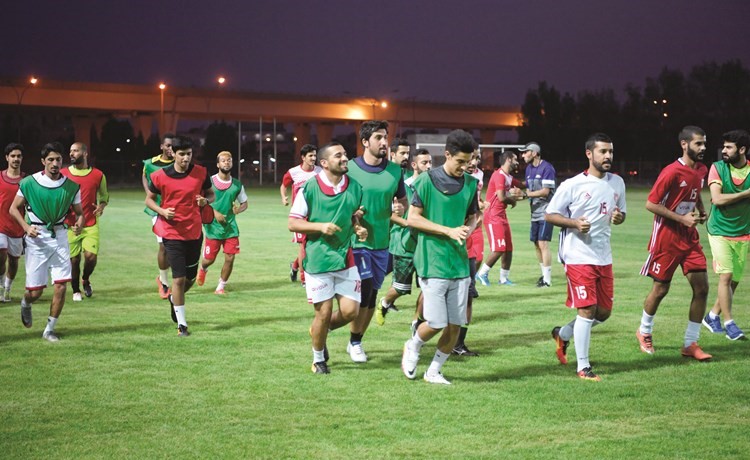 لاعبو الصليبخات في التدريبات الاخيرة	(قاسم باشا) ﻿