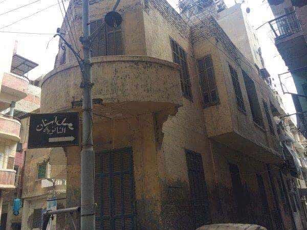 مصر.. قرار حكومي بإزالة منزل الفنان يحيى الفخراني
