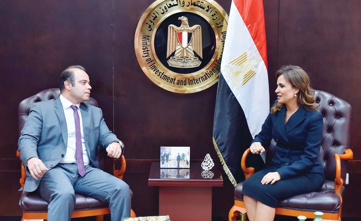 «الاستثمار» تبحث مع رئيس البورصة الجديد خطة استحداث آليات وأدوات مالية جديدة