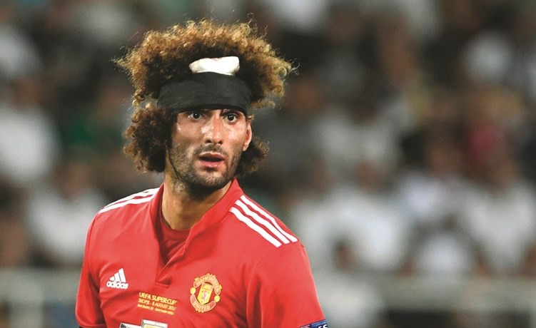 مويس يشيد بأداء فيلايني
