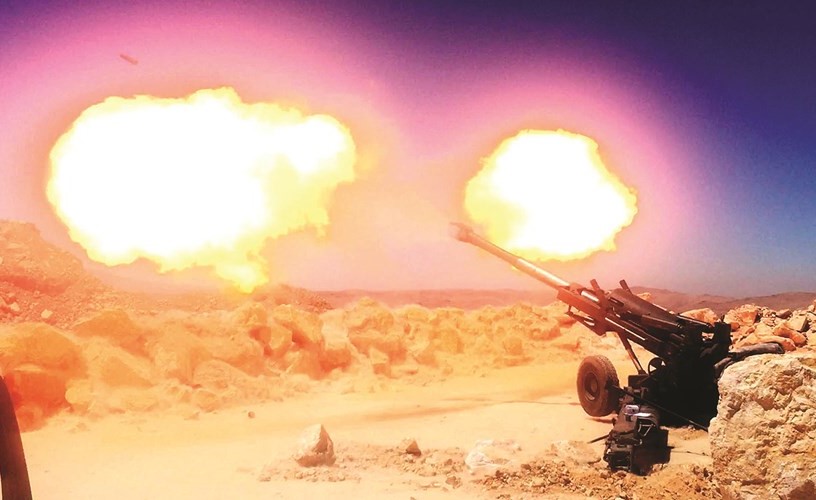 وحدات الجيش تقصف بالمدفعية الثقيلة مركزا عائدا لتنظيم داعش في جرود رأس بعلبك والقاع(محمود الطويل) ﻿