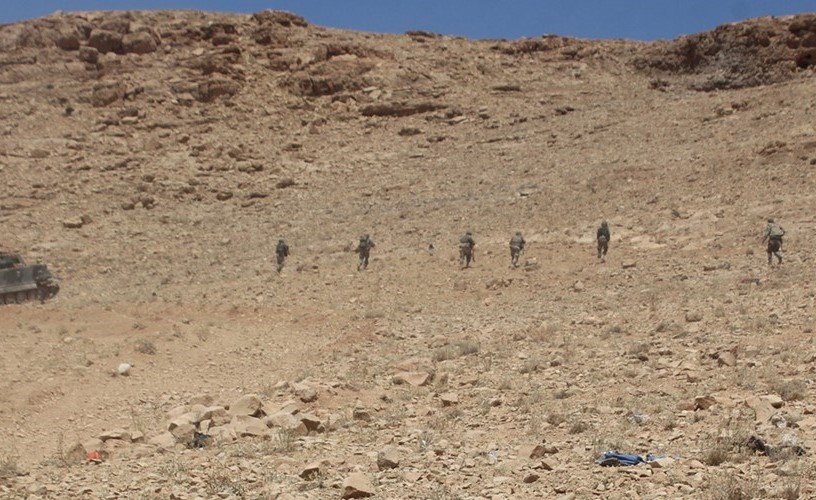 وحدات الجيش اللبناني تنتشر في مناطق مراح الشيخ والعجرم ووادي حميد	(محمود الطويل) ﻿
