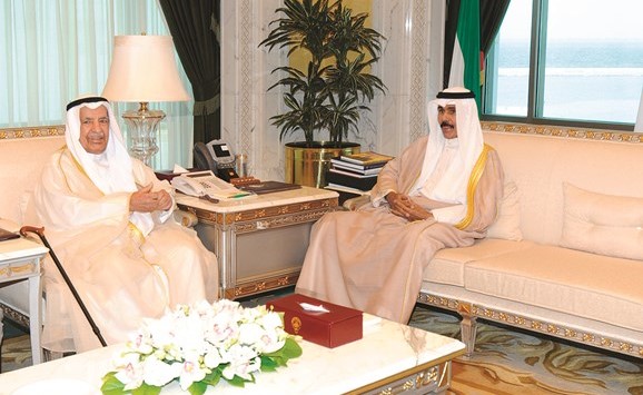 سمو ولي العهد الشيخ نواف الأحمد مستقبلا علي الغانم ﻿