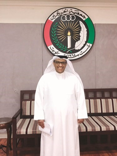 منسق المعرض ابراهيم المليفي﻿