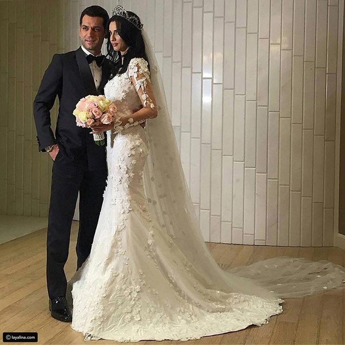 صور أشهر زيجات المشاهير في 2017 صراع الأجمل والأسوأ على فستان الزفاف