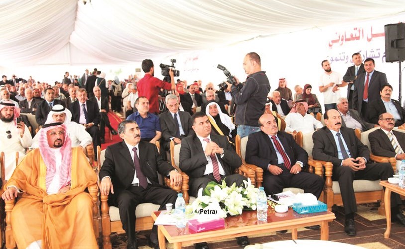 راشد العازمي ود.أحمد عبدالظاهر ويبدو وفد الكويت أيضا﻿