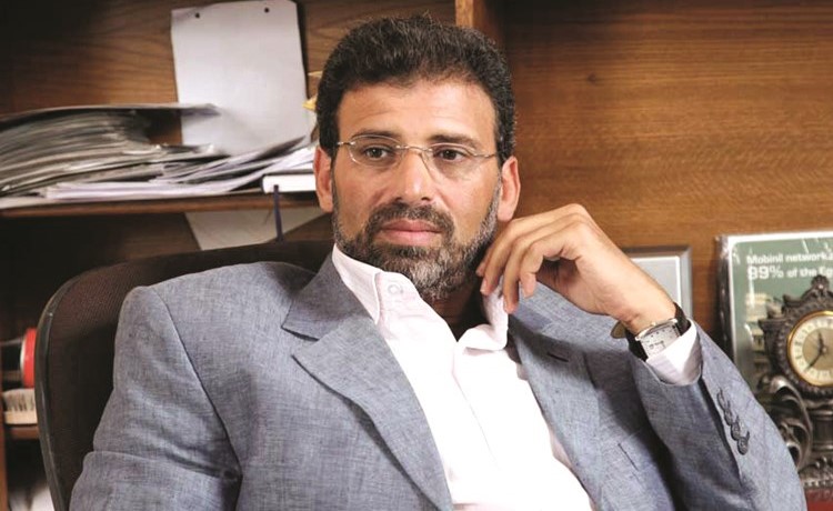 خالد يوسف﻿