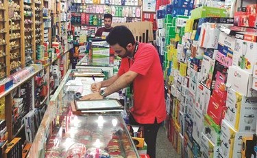 تدقيق على الأوراق الثبوتية خلال الحملة ﻿