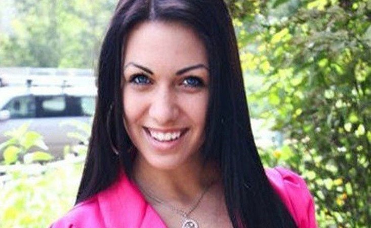 بالصور.. شاب ينبش قبر حبيبته المتوفاة بعد انزعاجه من مطاردتها له بالأحلام