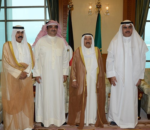 سمو أمير البلاد يستقبل نجلي الفنان الراحل عبدالحسين عبدالرضا