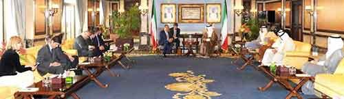 الشيخ صباح الخالد ووزير الخارجية الروسي يبحثان العلاقات الثنائية والمستجدات إقليميا ودولياً