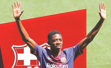 18 ألف «برشلوني» يرحبون بديمبيلي