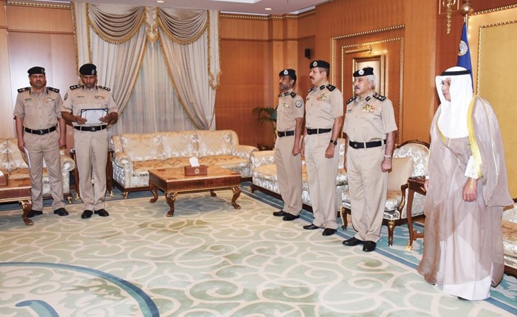 تلاوة القسم على الخريجين﻿