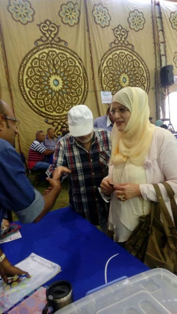 بعد غياب طويل.. شاهد الزمن يقسو على ملامح الفنانة شمس البارودي في أحدث ظهور لها