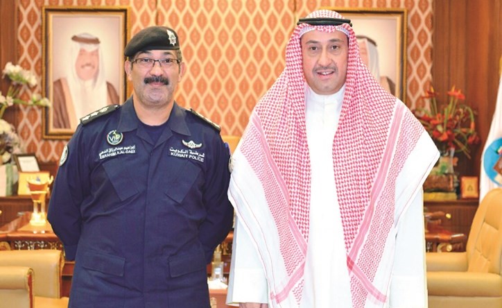 الشيخ فيصل الحمود والعقيد إبراهيم الدعي﻿
