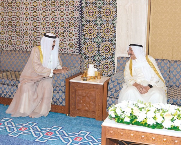 حديث بين صاحب السمو الامير الشيخ صباح الاحمد وسمو ولي العهد الشيخ نواف الاحمد ﻿