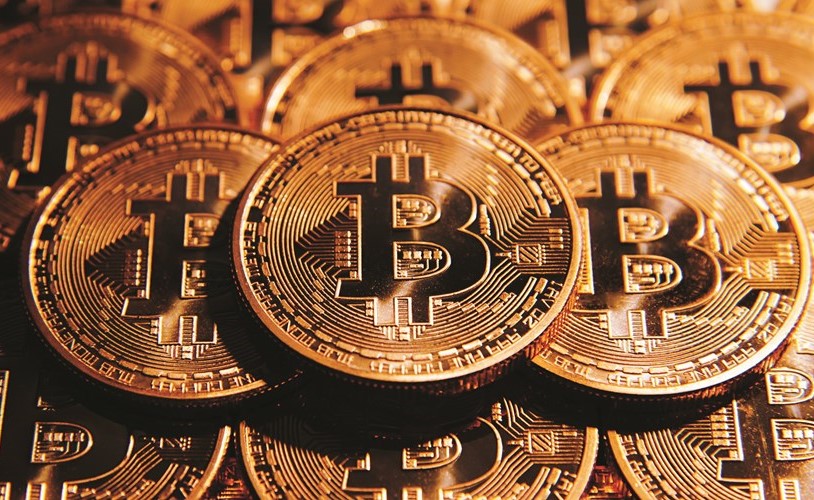 هل تشكل «البتكوين» تهديداً للاقتصاد العالمي؟