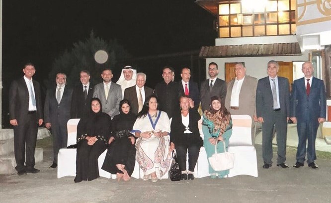  المشاركون من الوفود العربية في لقطة جماعية﻿