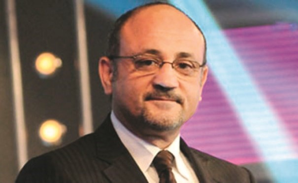 «كنز» عرفة.. واقع نعيشه!