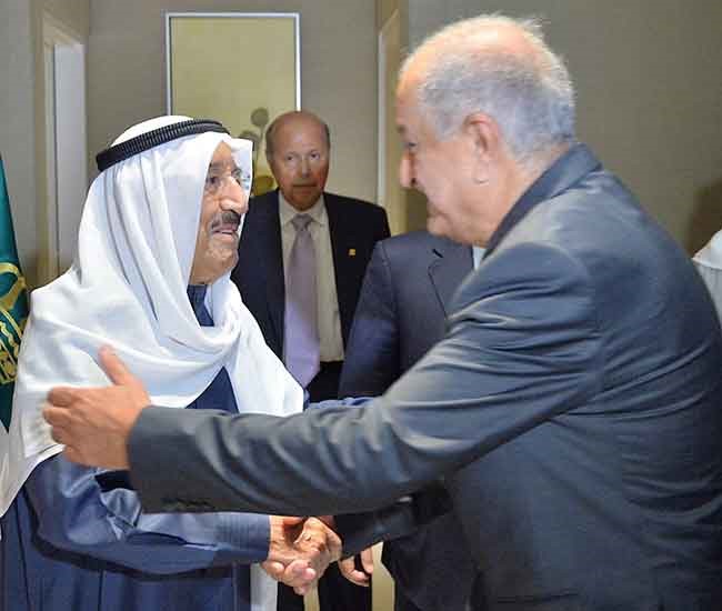 الأمير مستقبلاً في واشنطن وفداً من رجال الأعمال الكويتيين : لخلق بيئة استثمارية جاذبة تعزز متانة الاقتصاد الوطني
