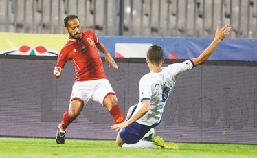 الجميع يريد ايقاف الاهلي وحرمانه من الحفاظ على اللقب ﻿