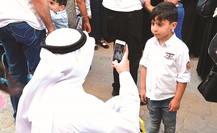 صورة بزي المدرسة﻿