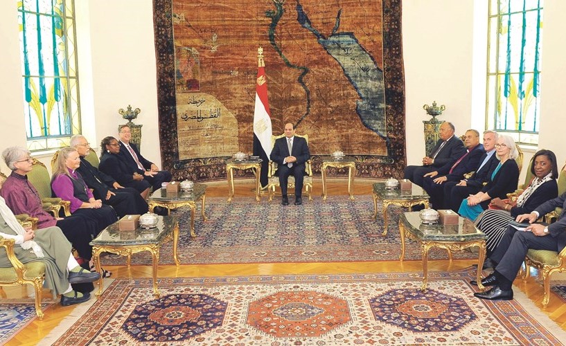 الرئيس عبدالفتاح السيسي مستقبلا وفدا من المجلس الوطني للكنائس الأميركية ﻿