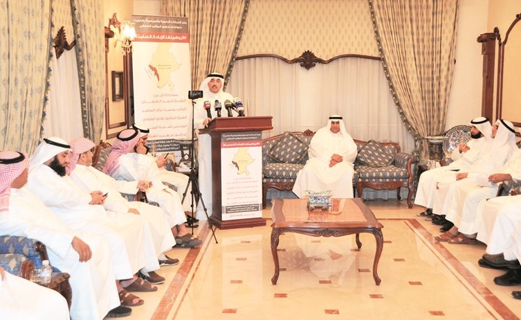 محمد المطير متحدثا امام الحضور	(عادل سلامة)﻿